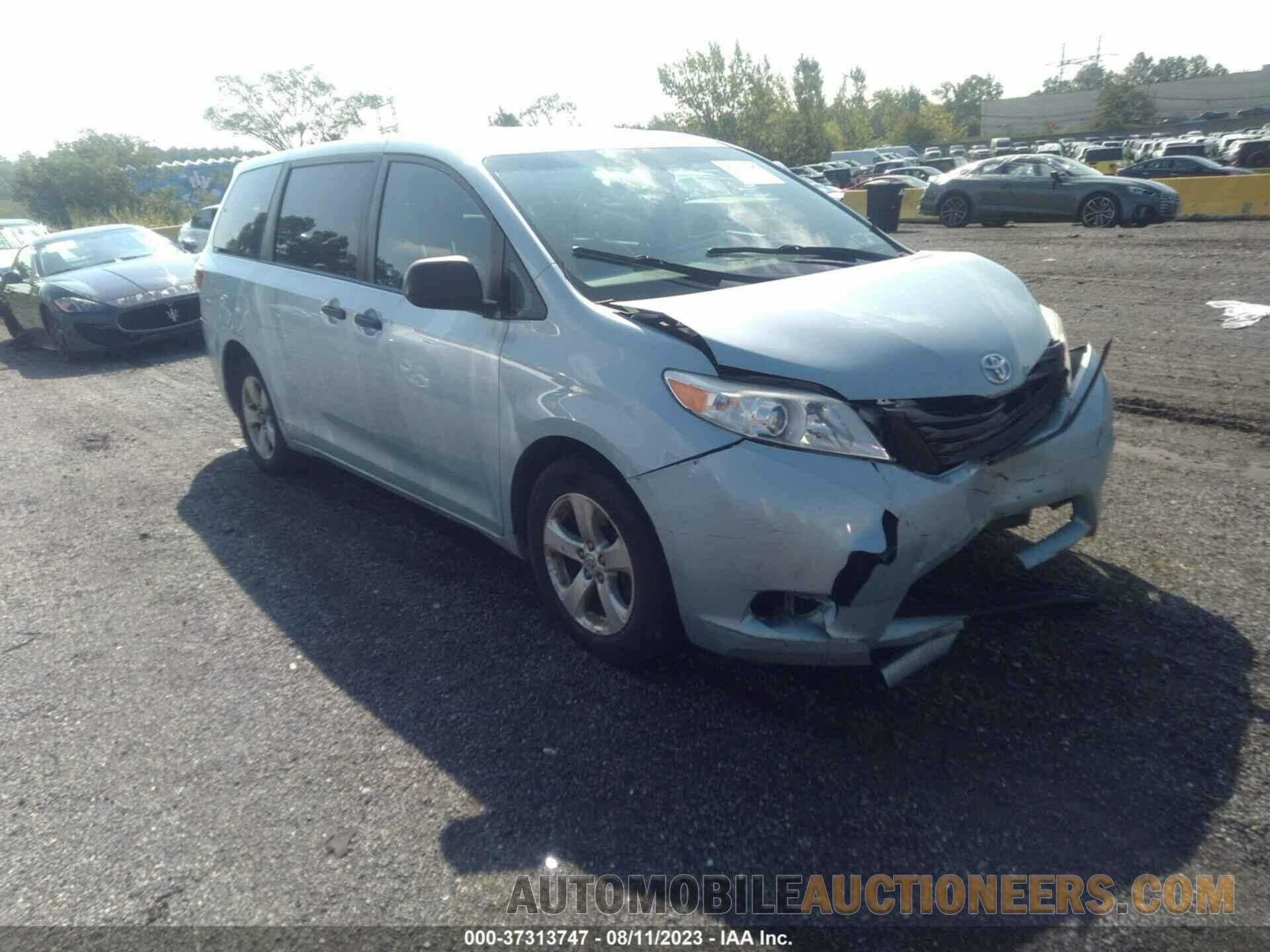 5TDZK3DC7FS563981 TOYOTA SIENNA 2015