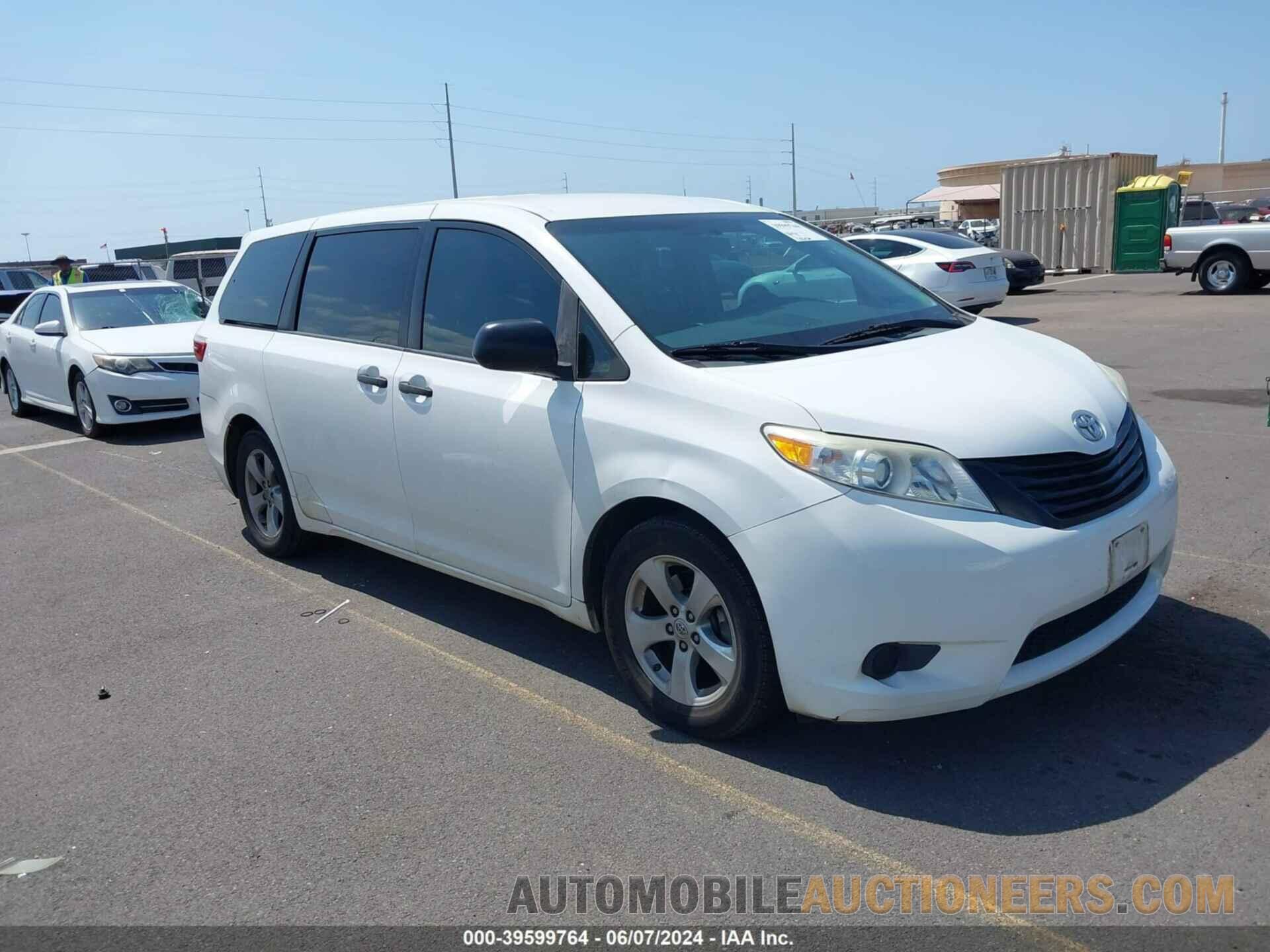 5TDZK3DC7FS686423 TOYOTA SIENNA 2015