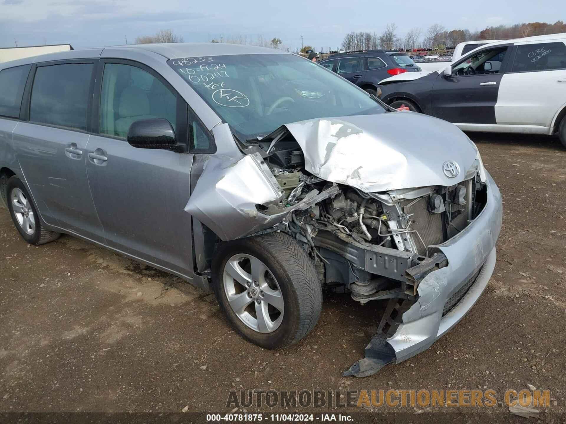 5TDZK3DC8BS002117 TOYOTA SIENNA 2011