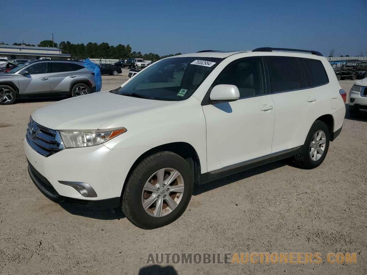 5TDZK3EH1DS125819 TOYOTA HIGHLANDER 2013