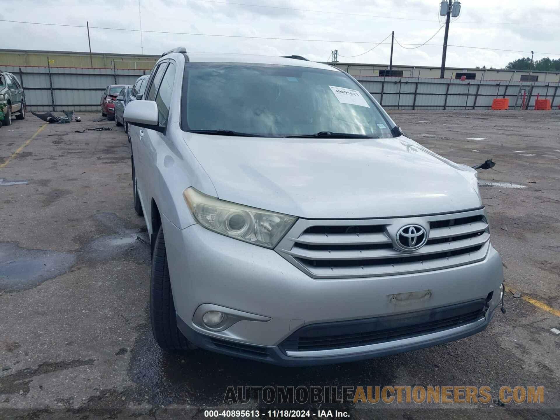 5TDZK3EH3DS107810 TOYOTA HIGHLANDER 2013