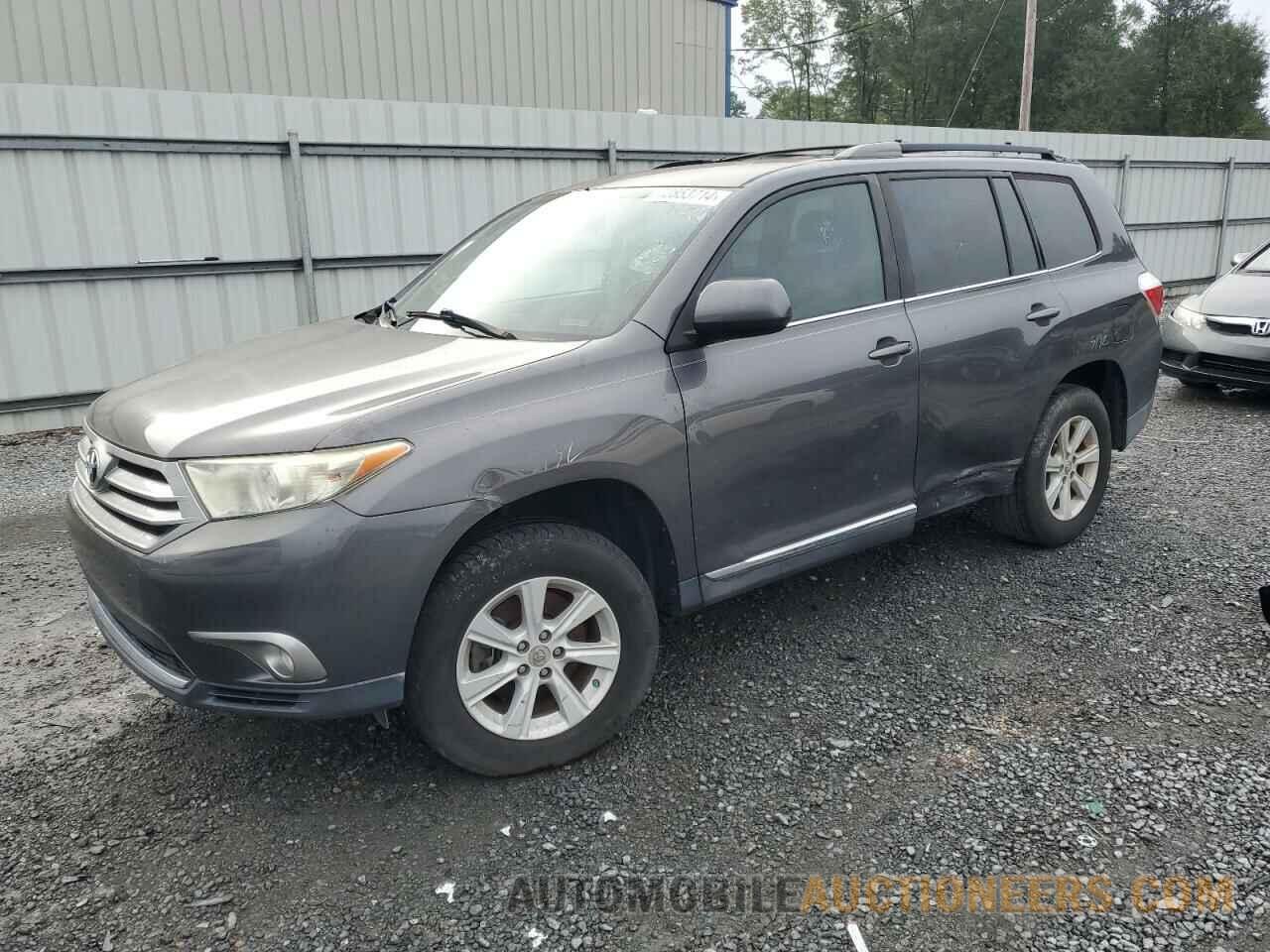 5TDZK3EH9DS103440 TOYOTA HIGHLANDER 2013