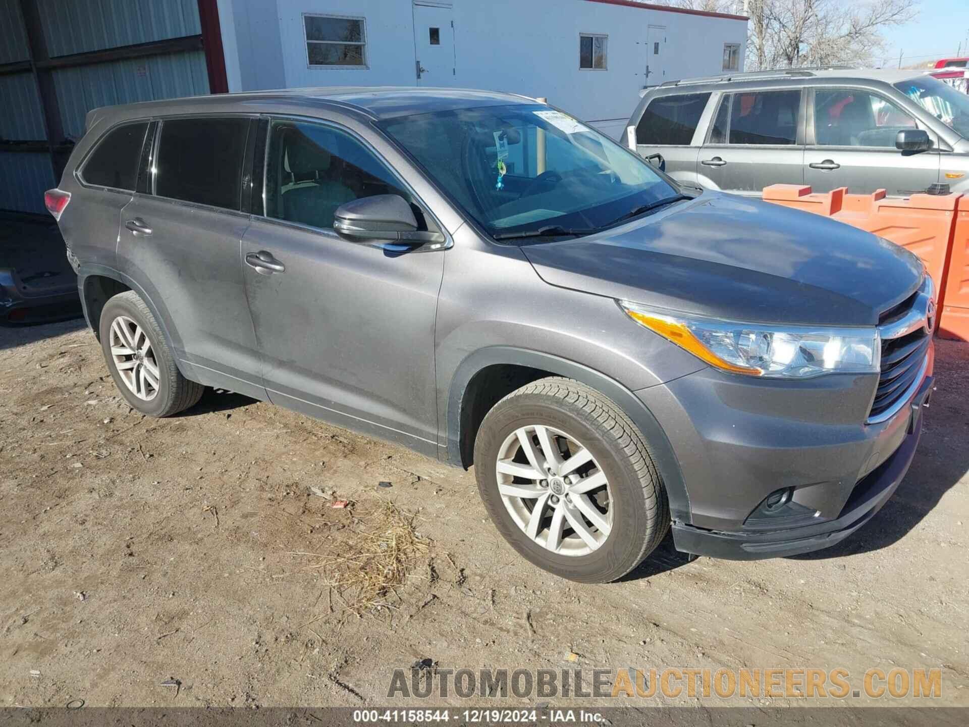 5TDZKRFH0FS085737 TOYOTA HIGHLANDER 2015