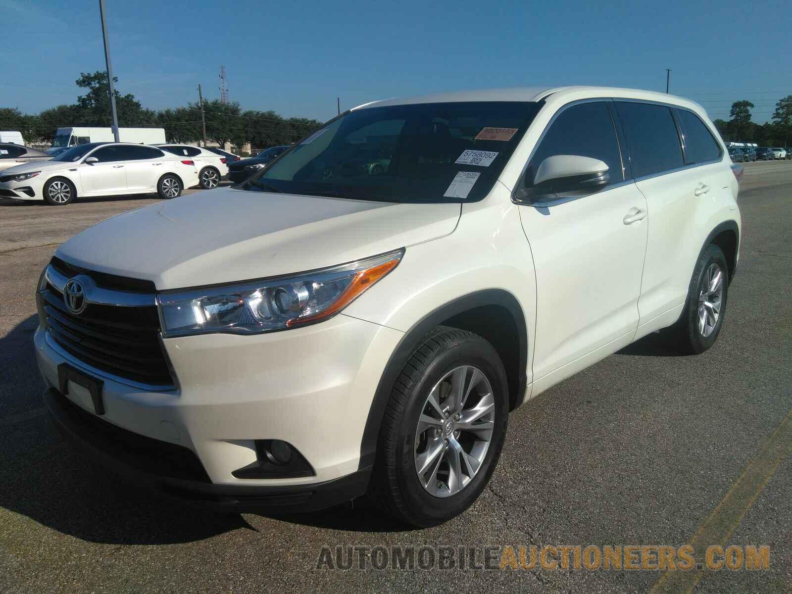 5TDZKRFH0FS116632 Toyota Highlander 2015