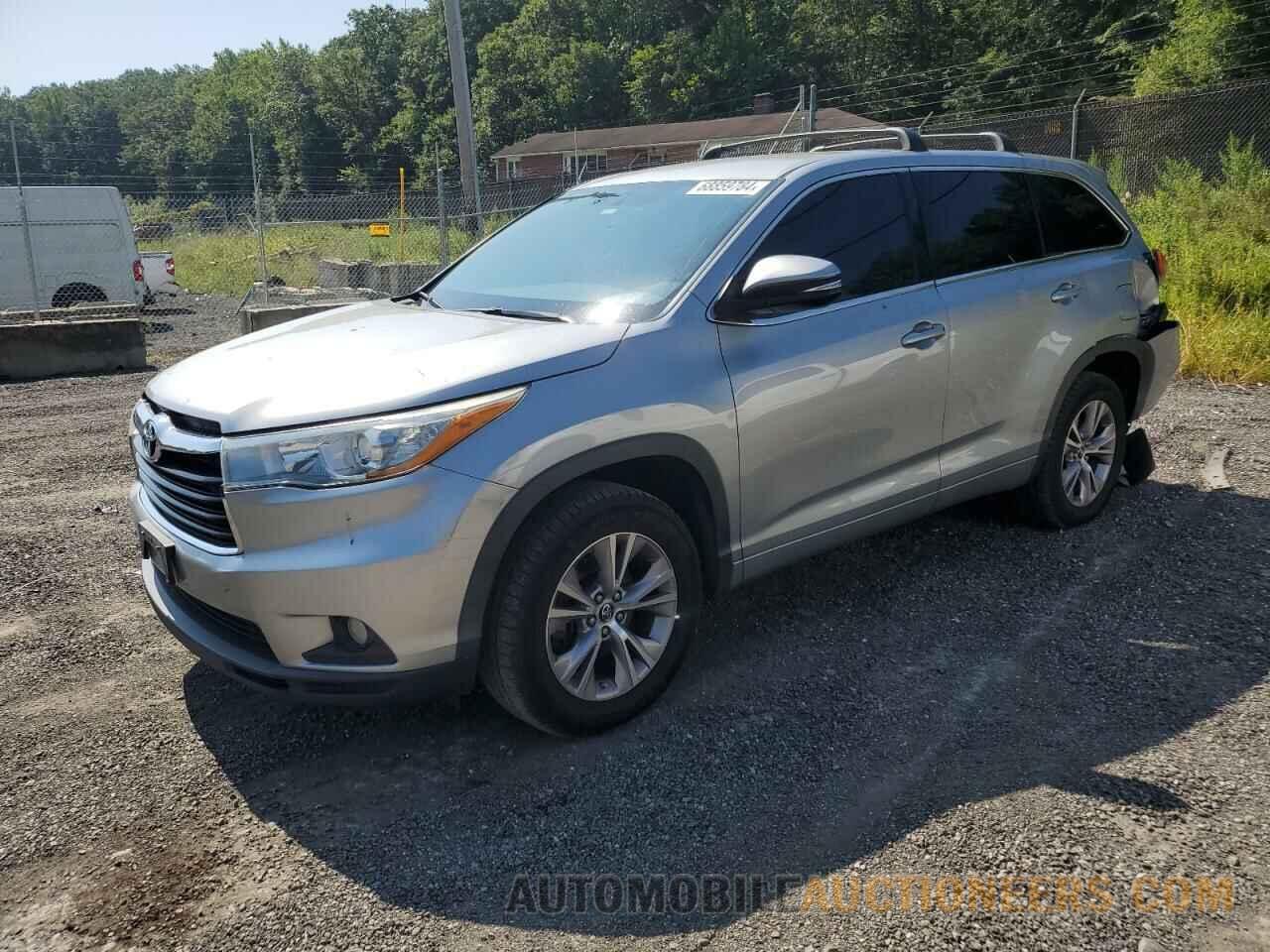 5TDZKRFH0GS141158 TOYOTA HIGHLANDER 2016