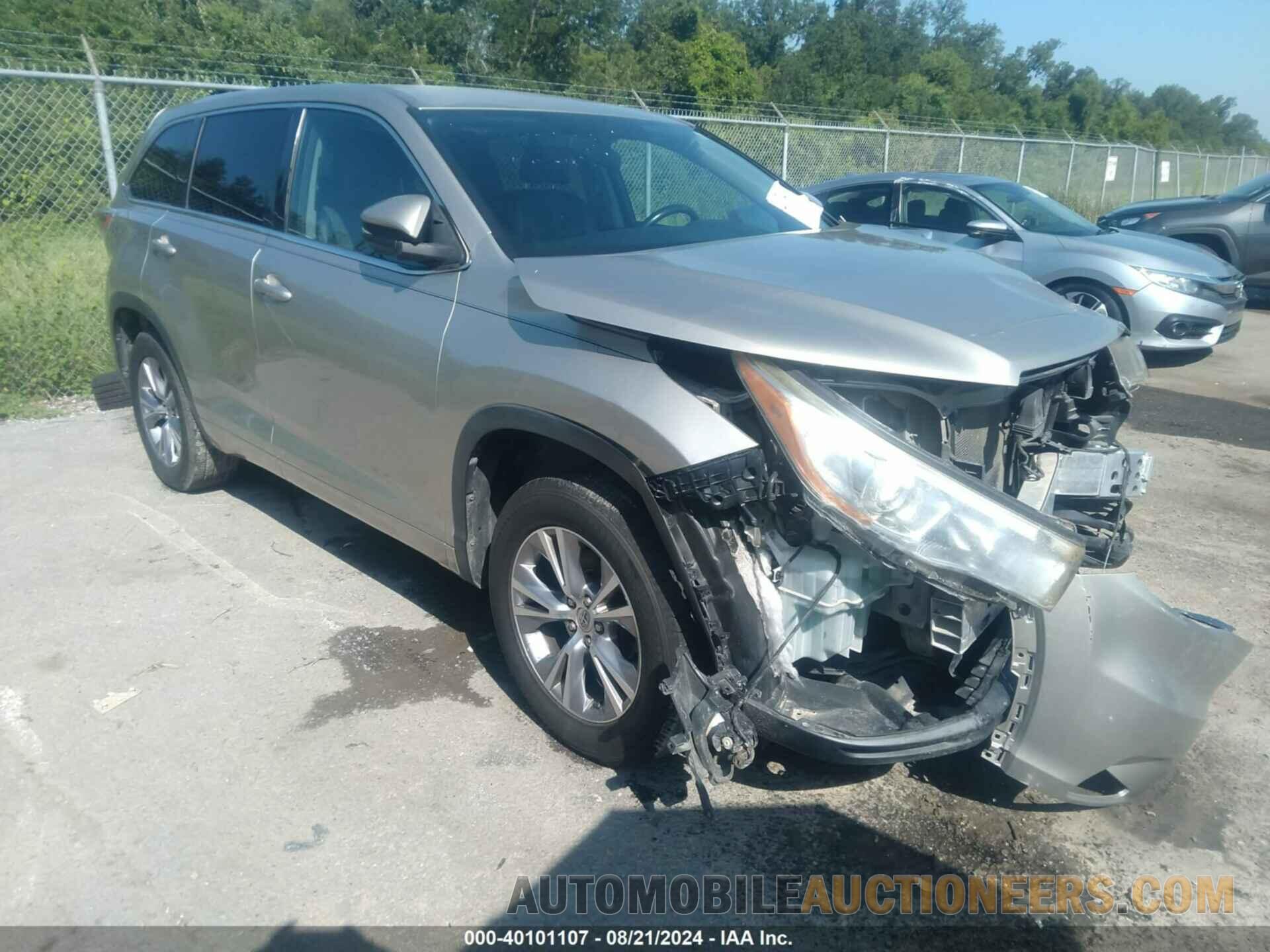 5TDZKRFH1FS090042 TOYOTA HIGHLANDER 2015