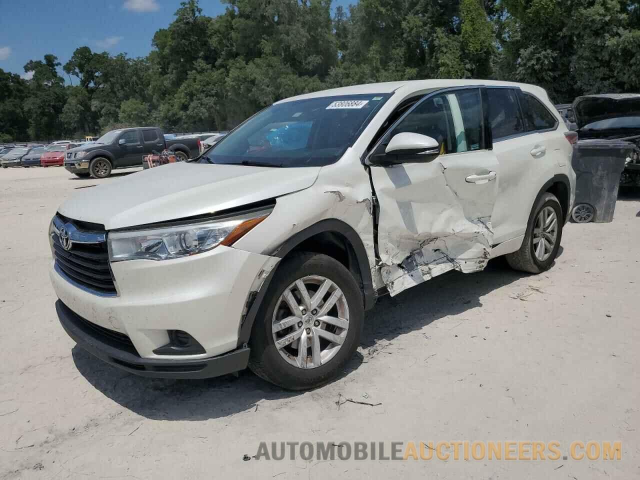 5TDZKRFH2FS046843 TOYOTA HIGHLANDER 2015