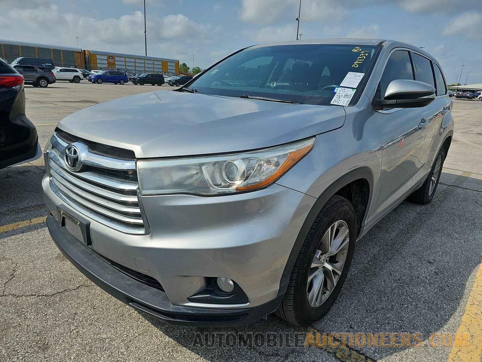 5TDZKRFH3FS091337 Toyota Highlander 2015