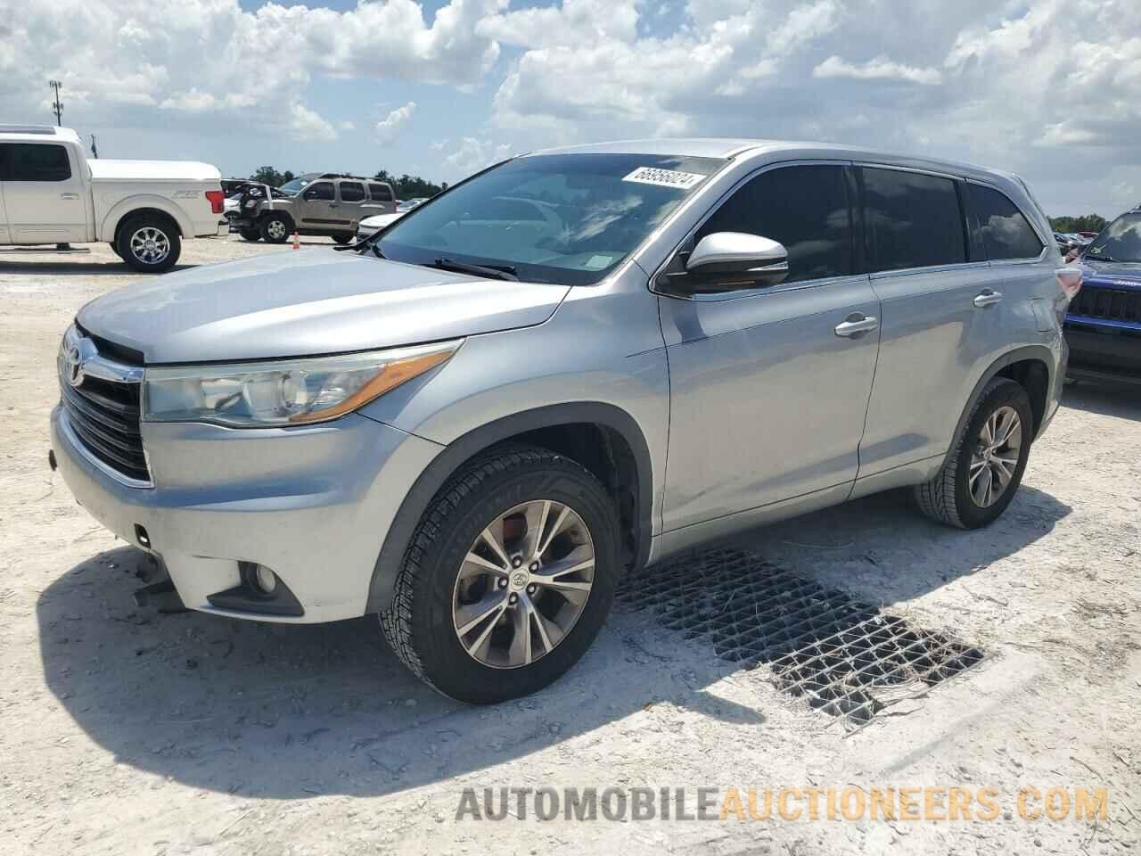 5TDZKRFH6FS060695 TOYOTA HIGHLANDER 2015