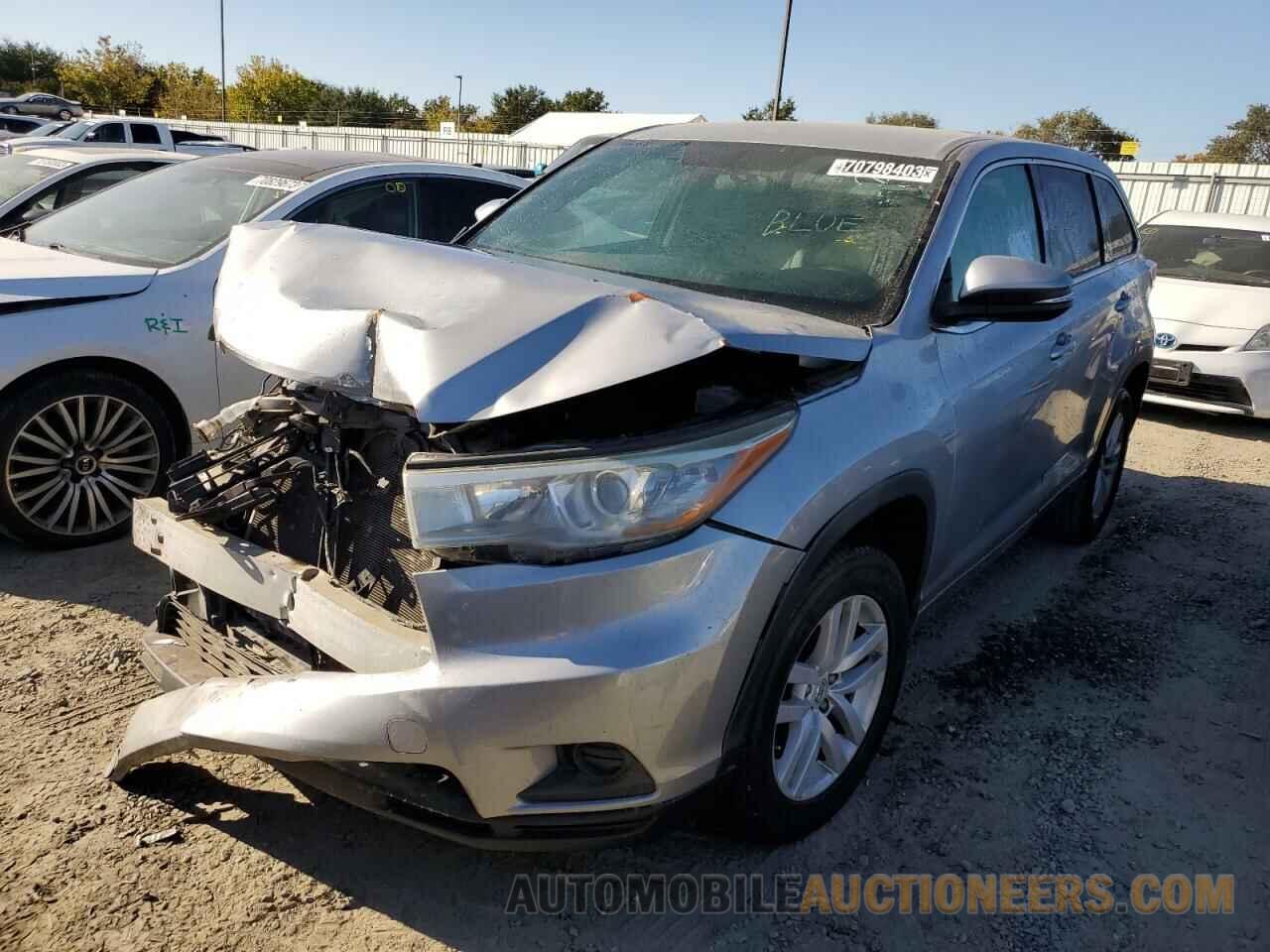 5TDZKRFH8FS068216 TOYOTA HIGHLANDER 2015