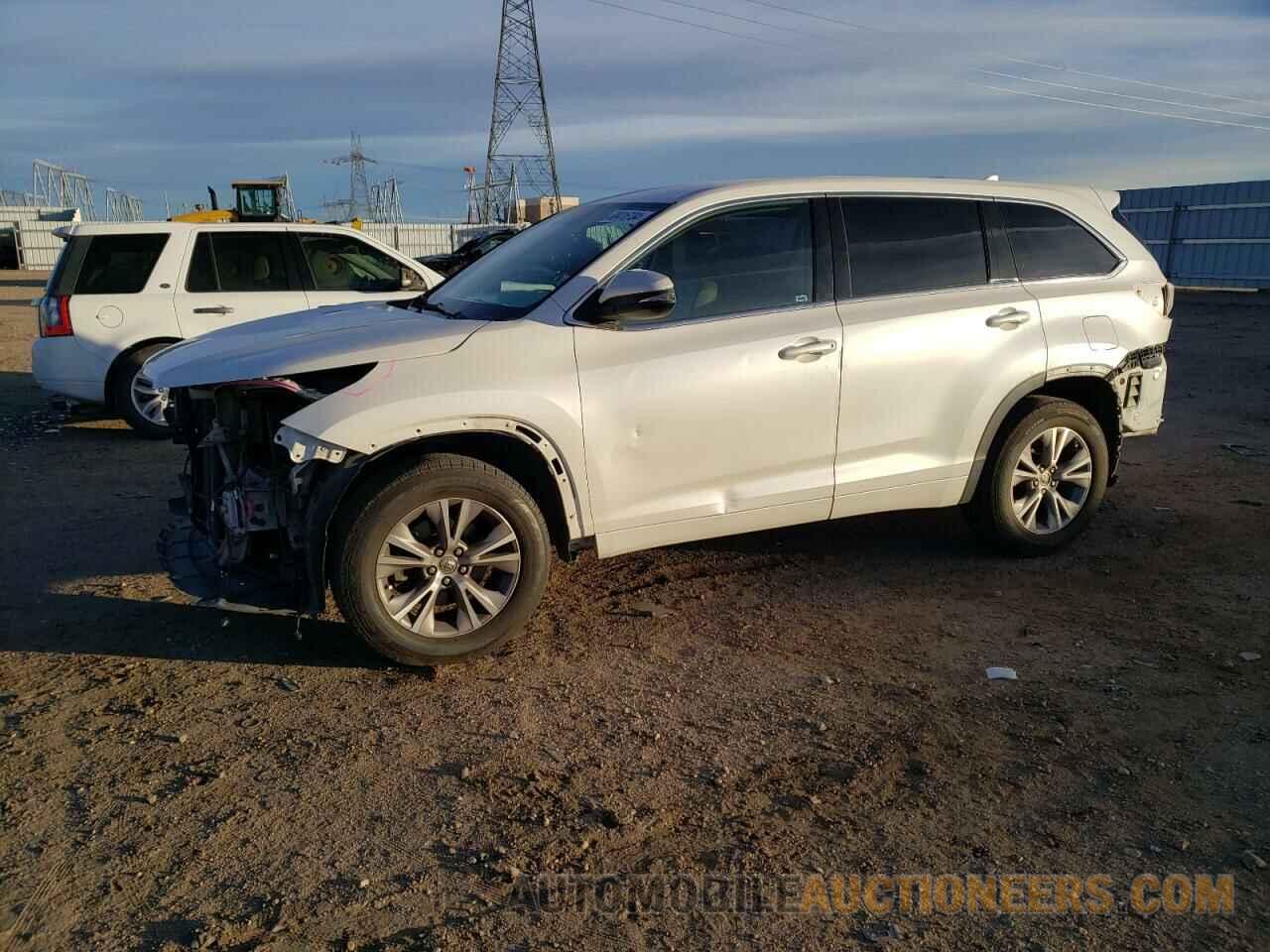 5TDZKRFH8FS111274 TOYOTA HIGHLANDER 2015