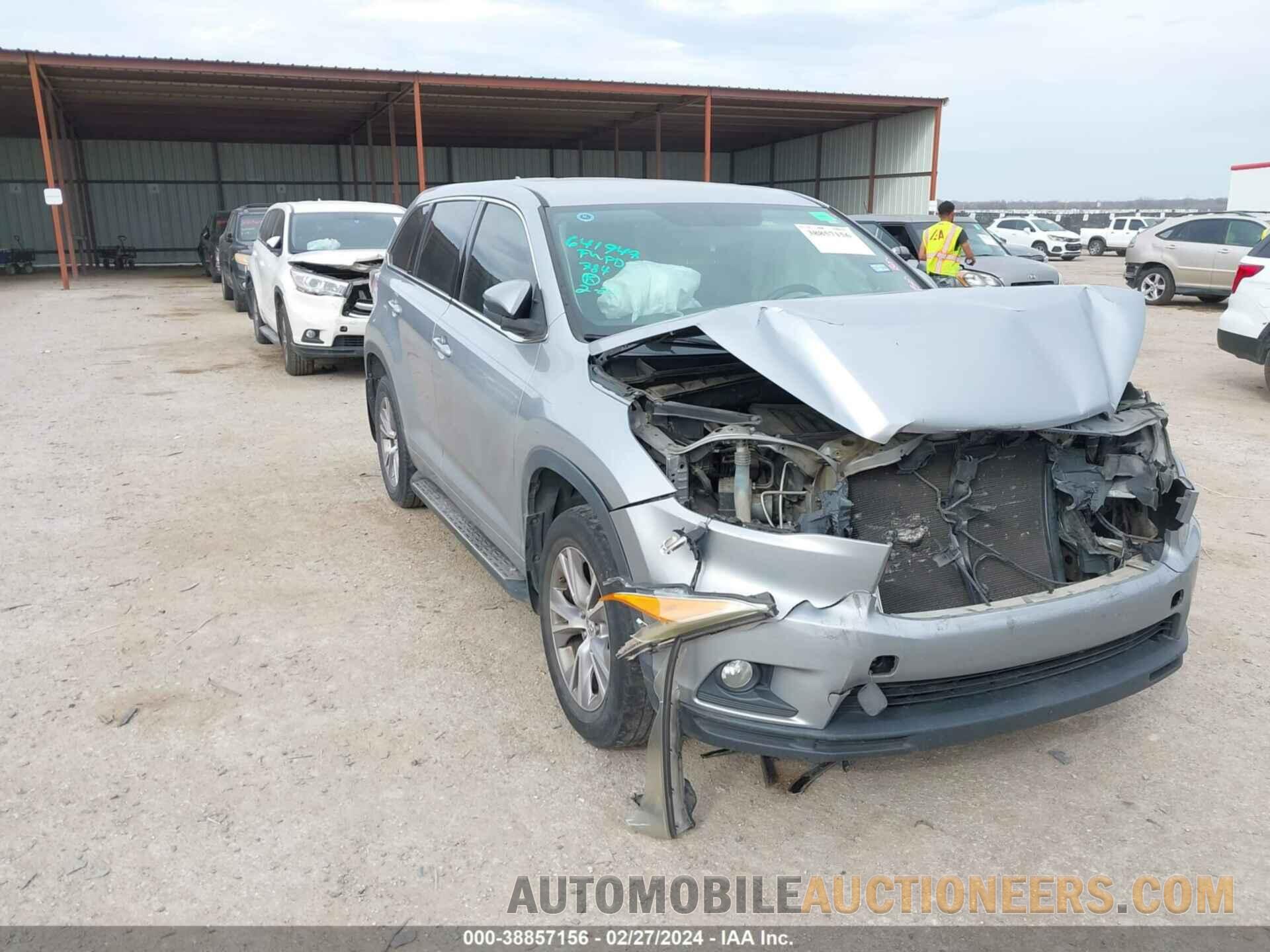 5TDZKRFHXFS061381 TOYOTA HIGHLANDER 2015