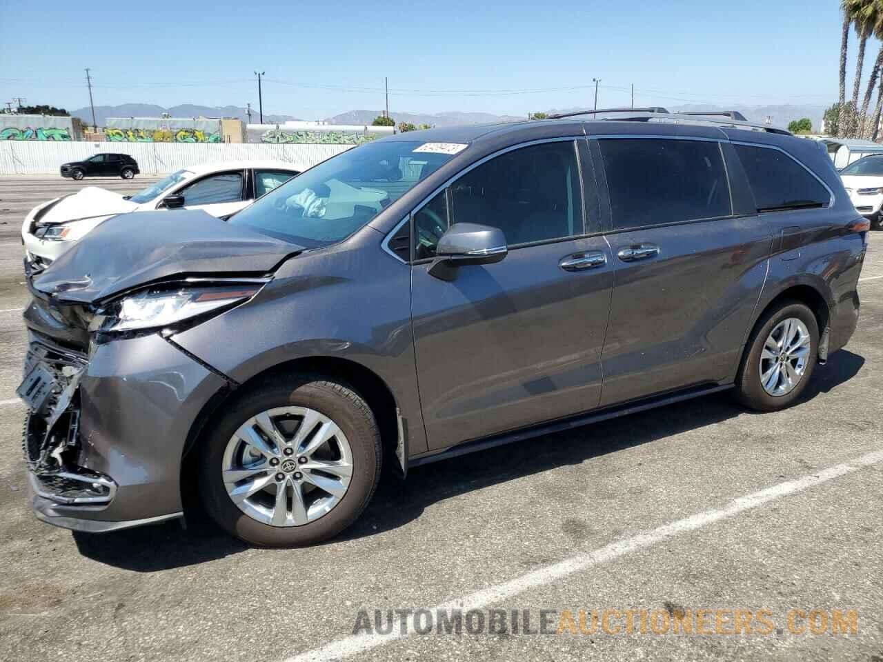 5TDZRKEC0NS110935 TOYOTA SIENNA 2022