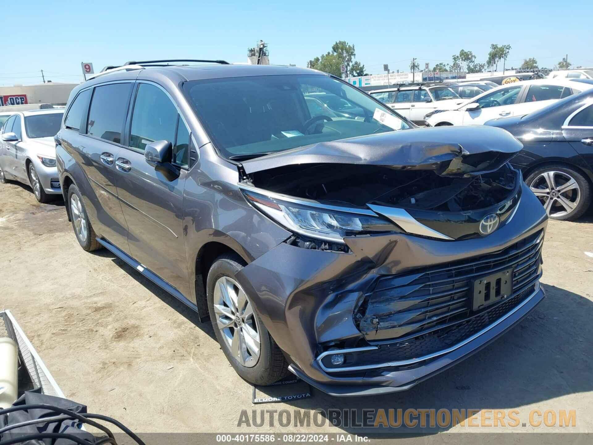 5TDZRKEC4NS088342 TOYOTA SIENNA 2022