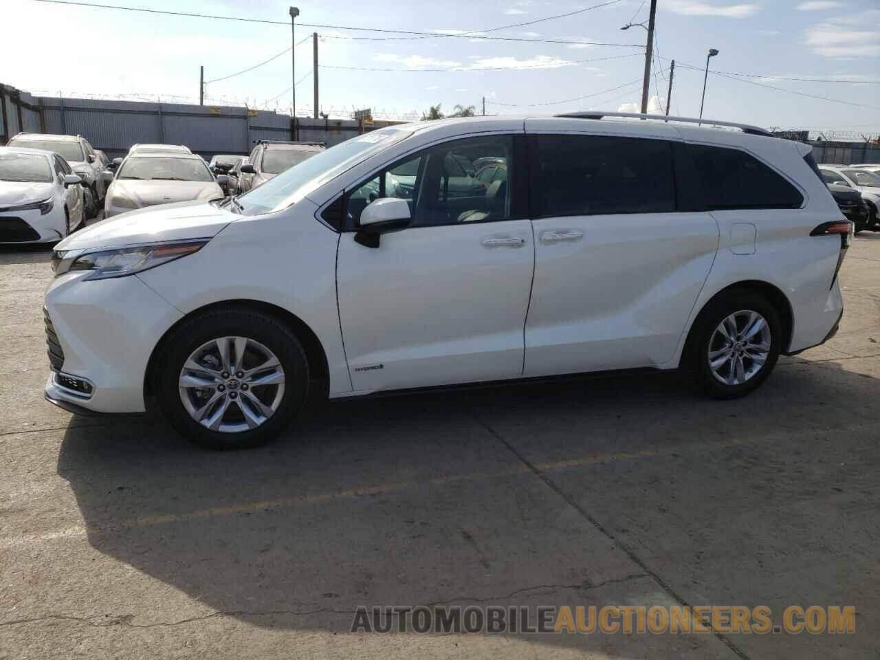 5TDZRKEC8MS003095 TOYOTA SIENNA 2021