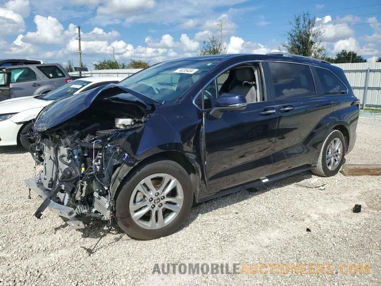 5TDZRKEC8PS176460 TOYOTA SIENNA 2023