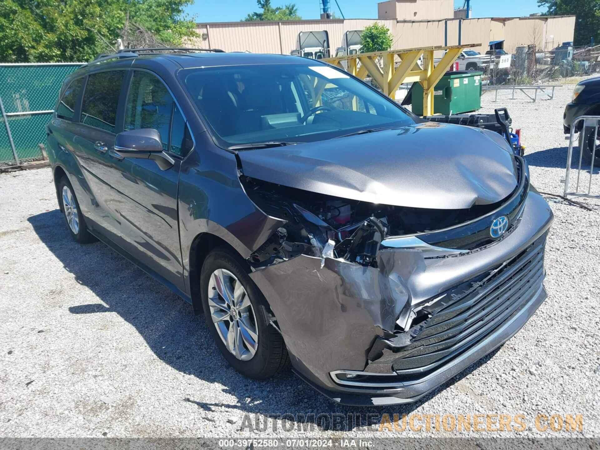 5TDZSKFC1RS116932 TOYOTA SIENNA 2024