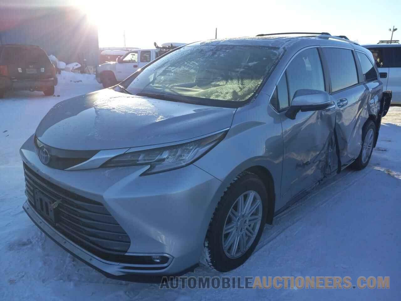 5TDZSKFC6MS038866 TOYOTA SIENNA 2021