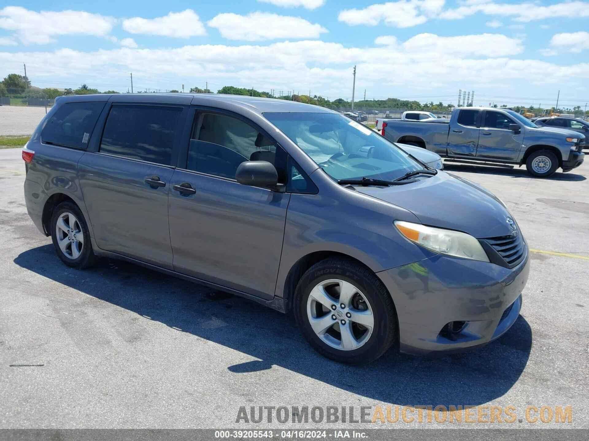 5TDZZ3DC2HS869694 TOYOTA SIENNA 2017