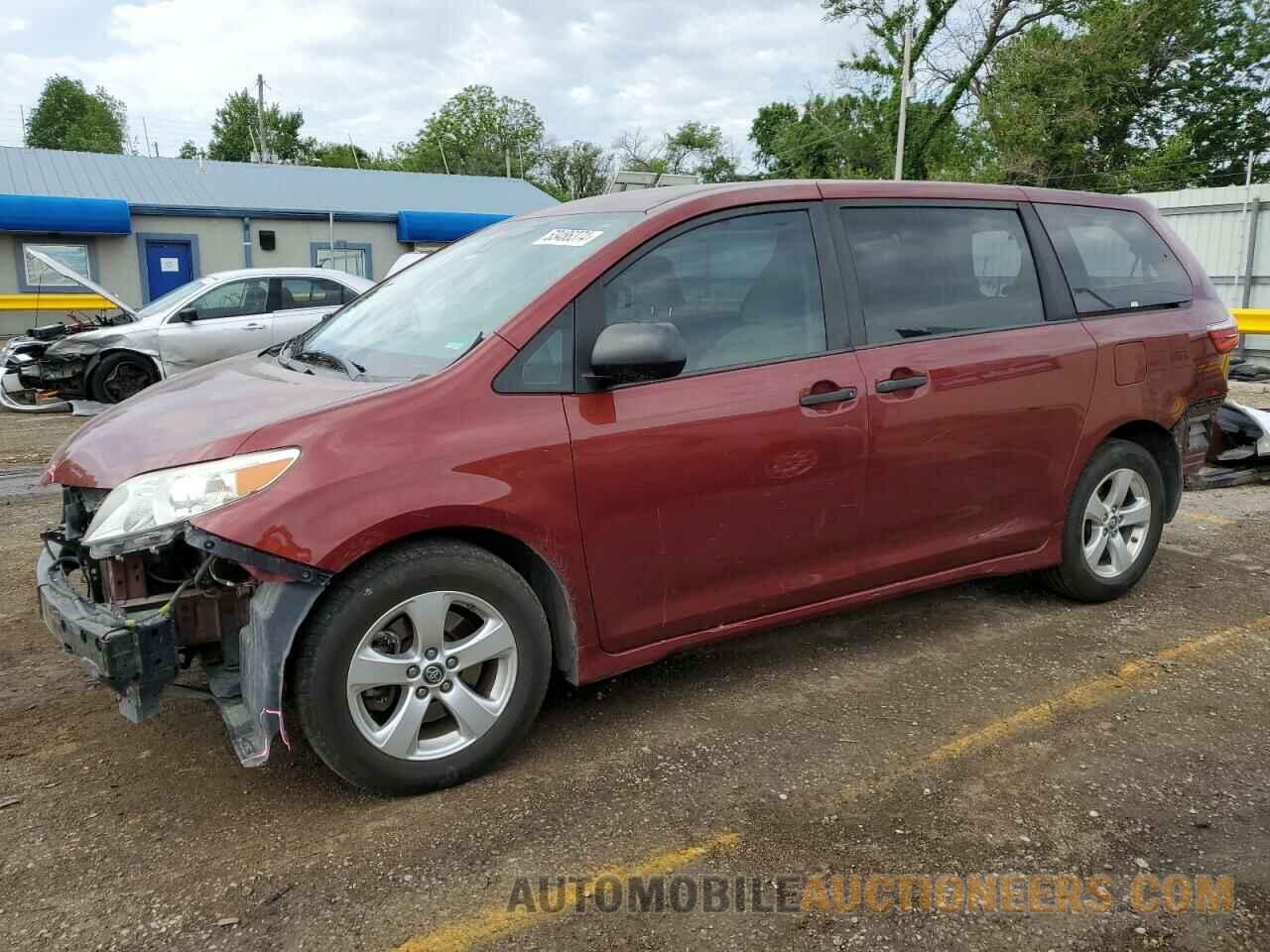 5TDZZ3DC2JS937000 TOYOTA SIENNA 2018