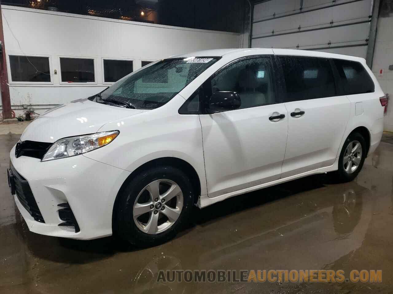 5TDZZ3DC3JS909674 TOYOTA SIENNA 2018