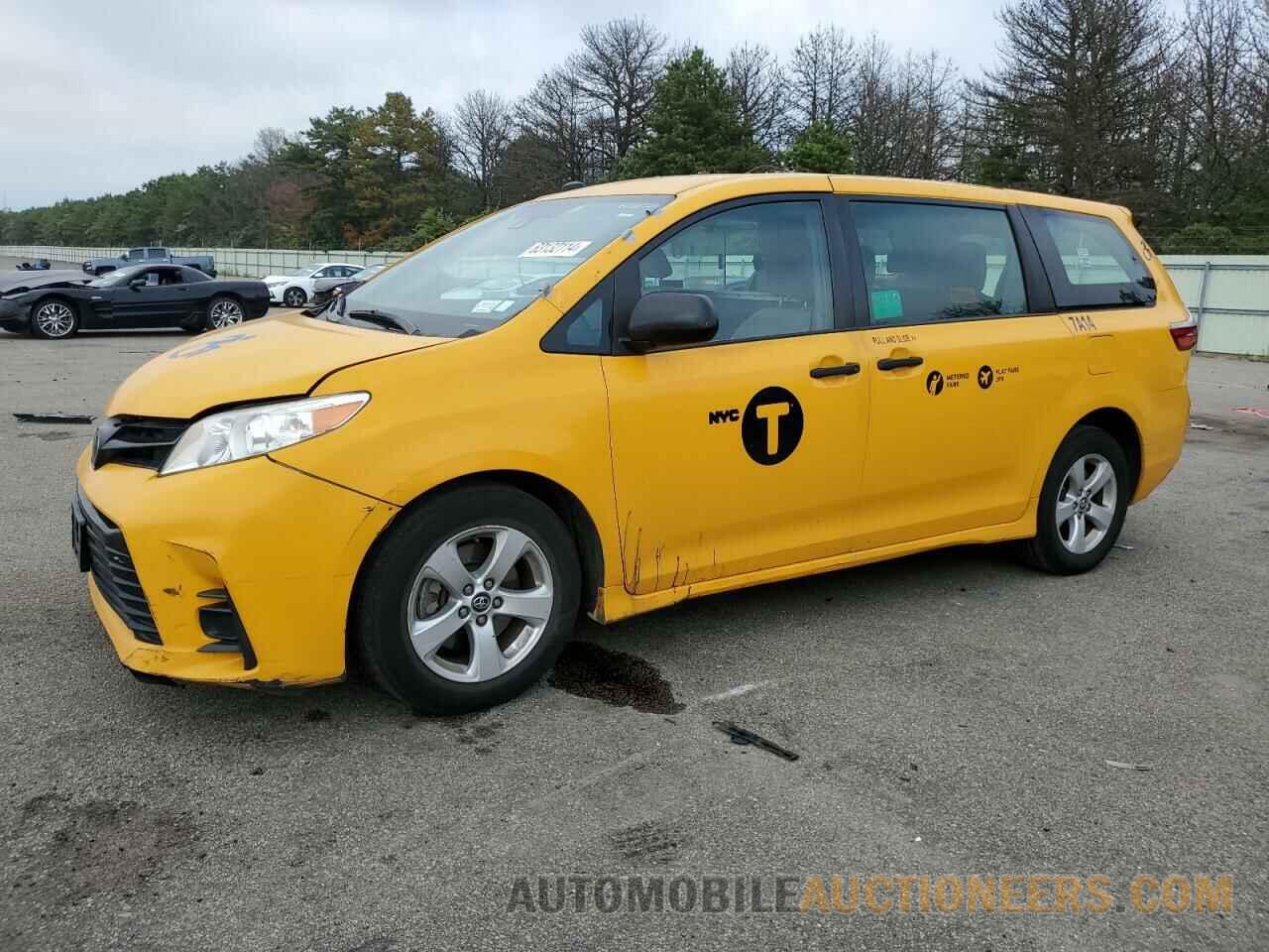 5TDZZ3DC3JS924742 TOYOTA SIENNA 2018