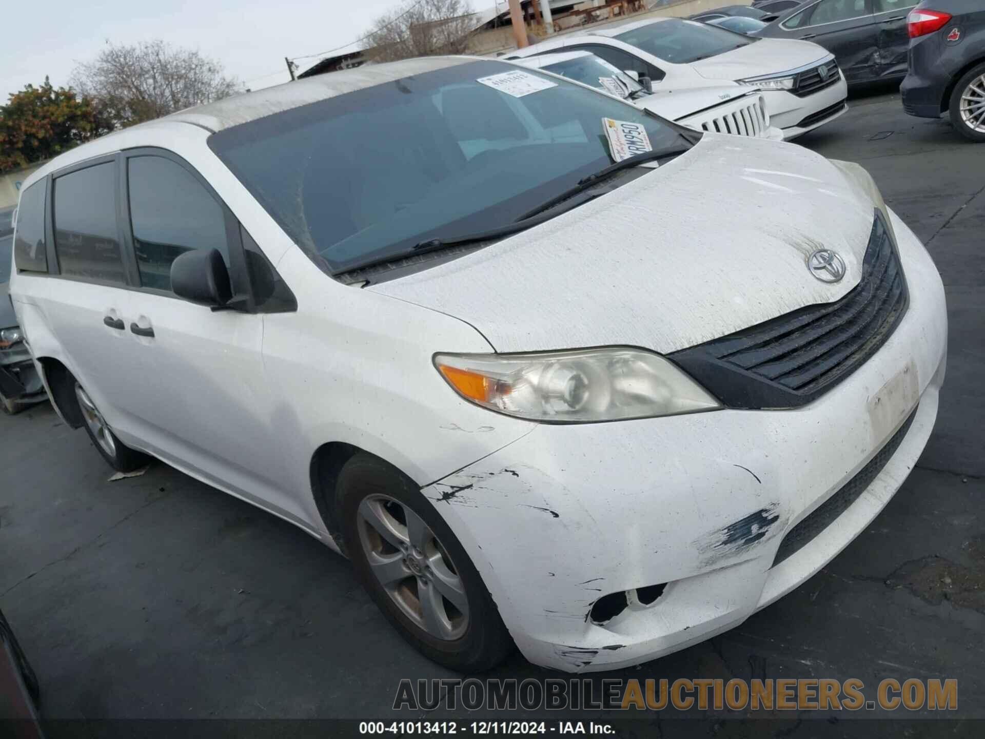 5TDZZ3DC7HS840675 TOYOTA SIENNA 2017