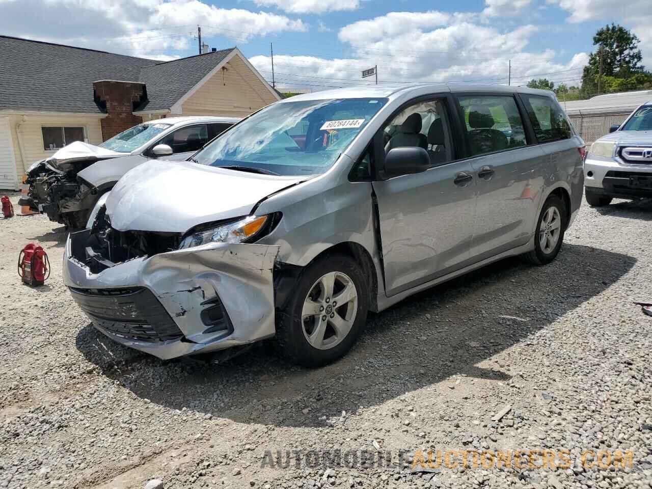 5TDZZ3DC9JS933848 TOYOTA SIENNA 2018