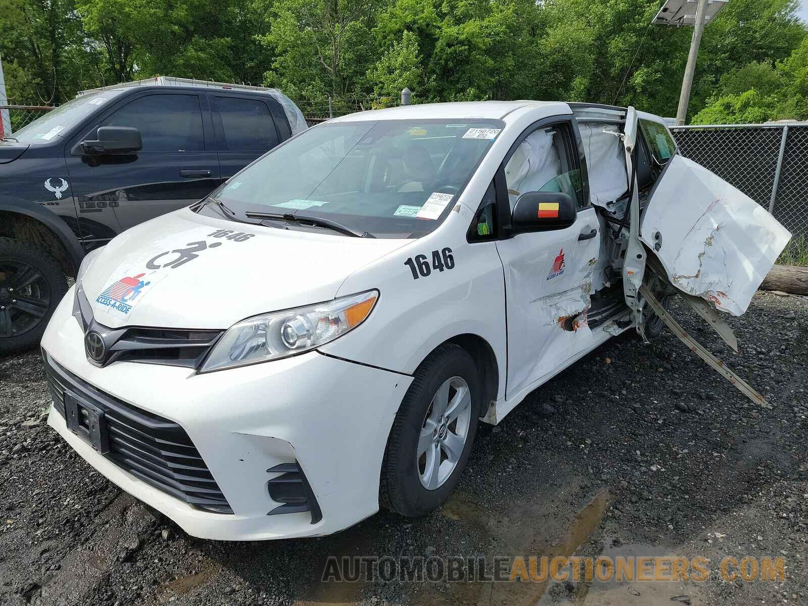 5TDZZ3DCXJS948696 Toyota Sienna 2018