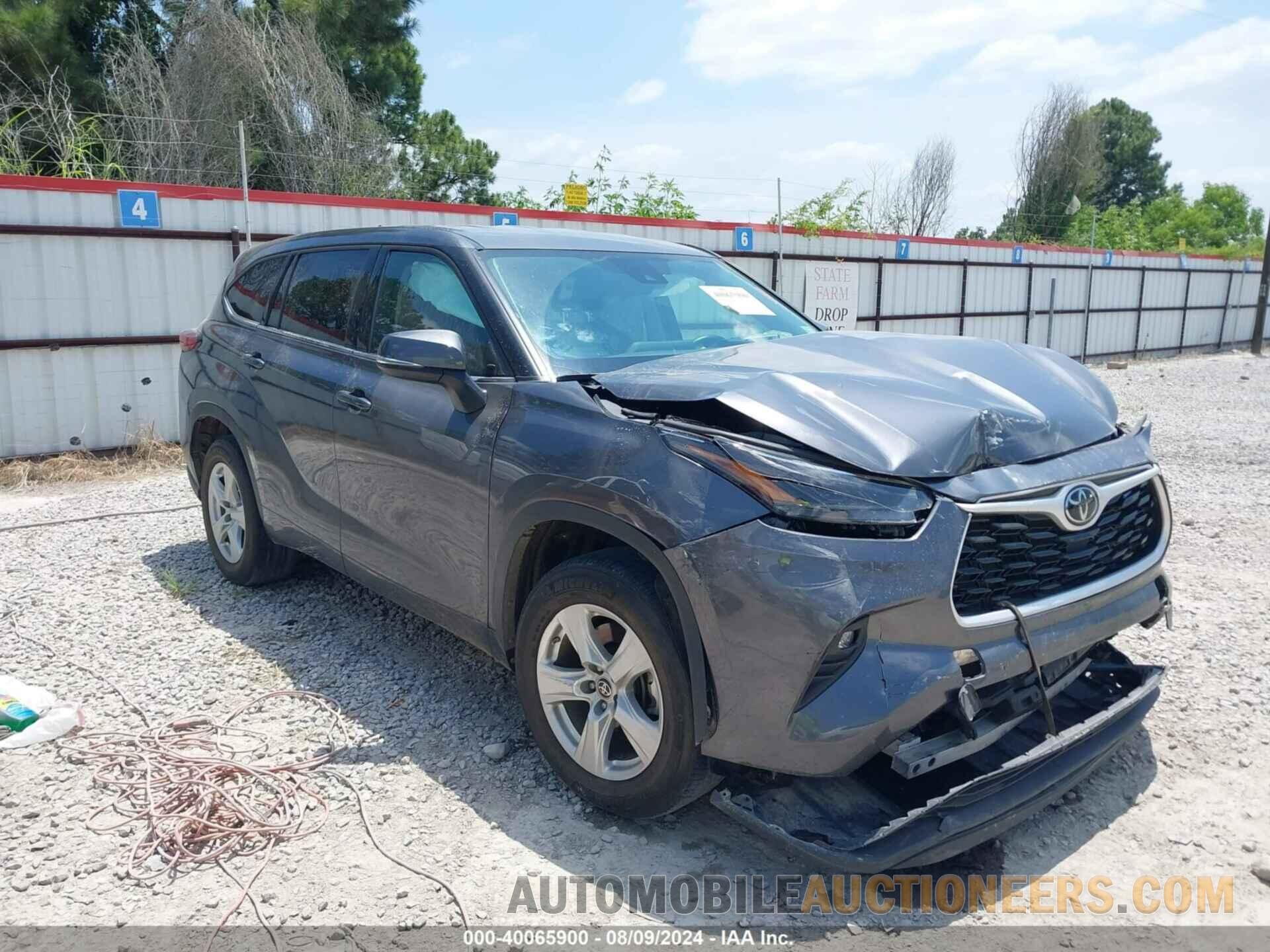 5TDZZRAH4NS134598 TOYOTA HIGHLANDER 2022