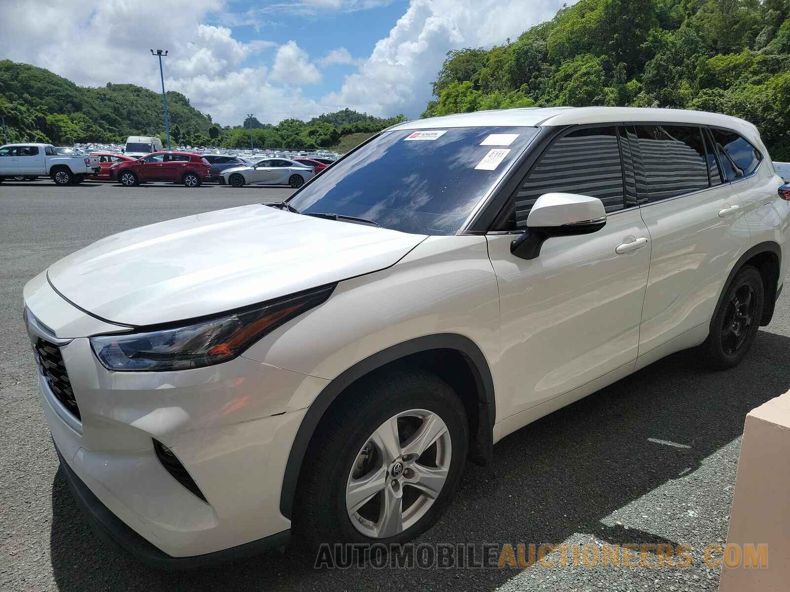 5TDZZRAH6LS000205 Toyota Highlander 2020