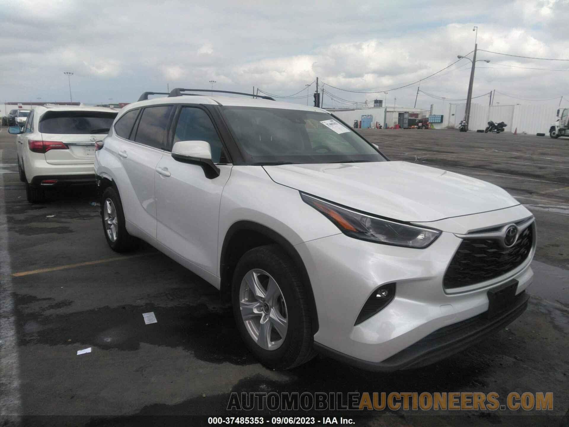 5TDZZRAHXNS136145 TOYOTA HIGHLANDER 2022