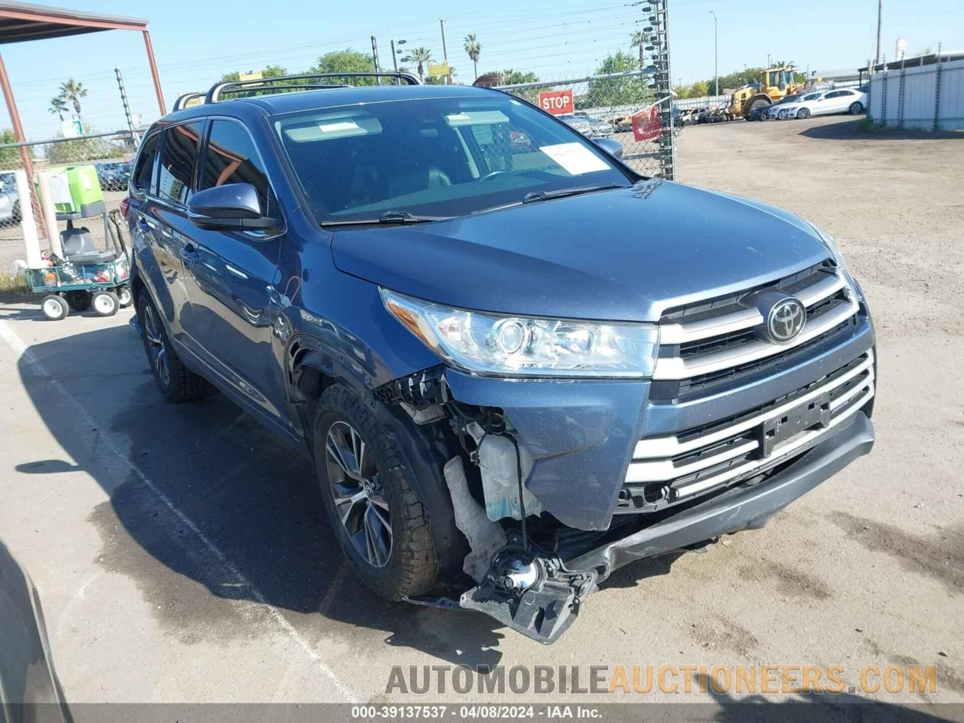 5TDZZRFH0HS206555 TOYOTA HIGHLANDER 2017