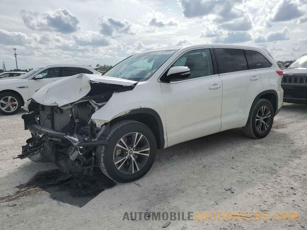 5TDZZRFH0JS256796 TOYOTA HIGHLANDER 2018