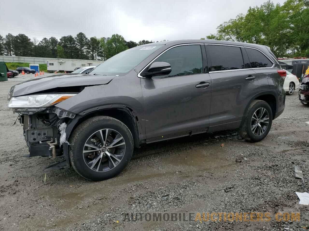 5TDZZRFH0JS272089 TOYOTA HIGHLANDER 2018