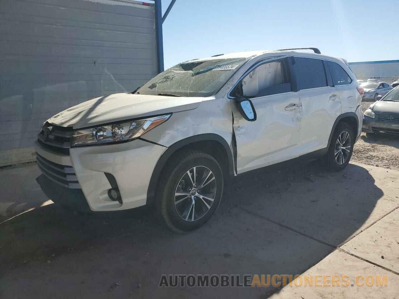 5TDZZRFH0KS329439 TOYOTA HIGHLANDER 2019