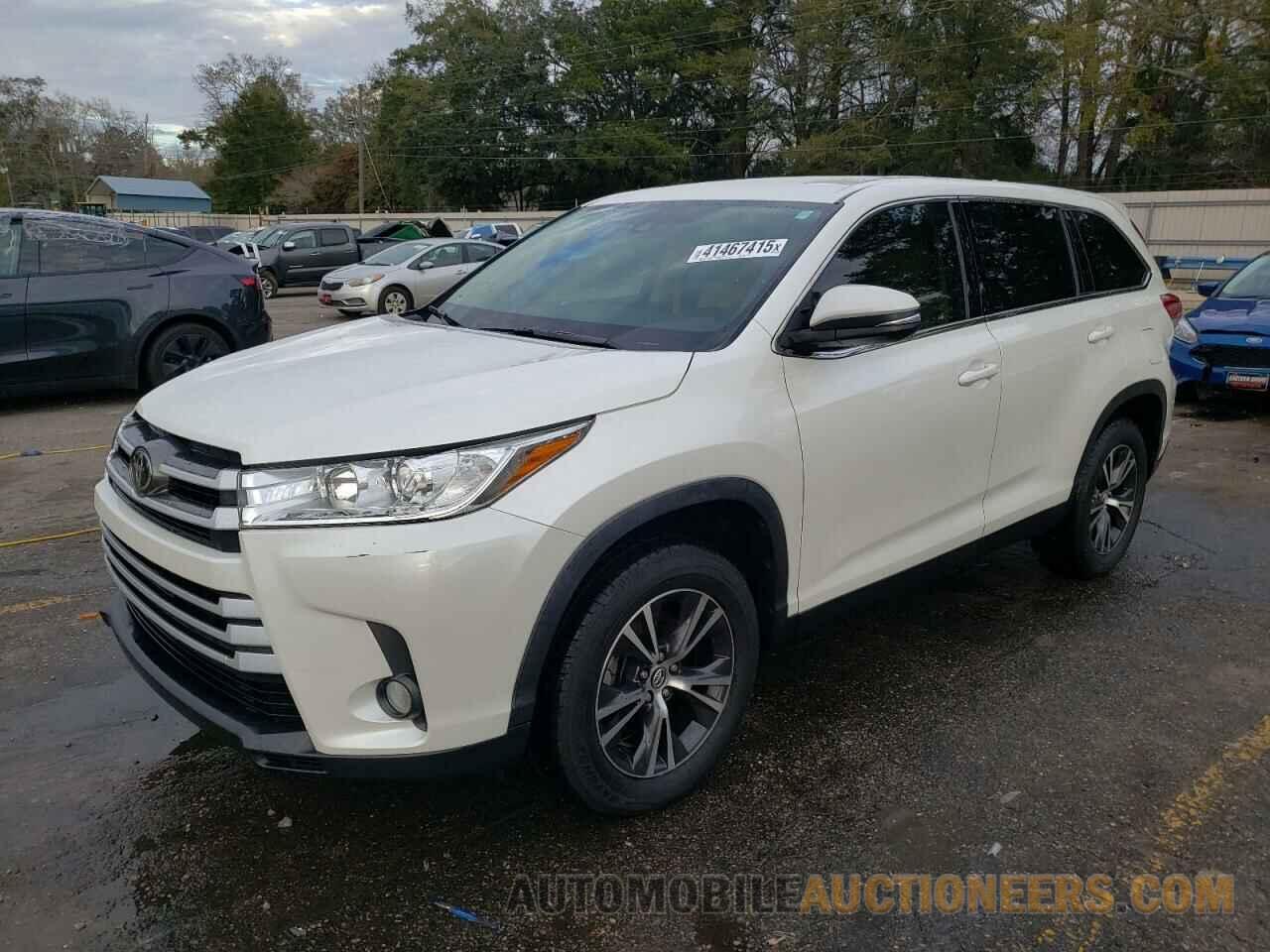 5TDZZRFH0KS348878 TOYOTA HIGHLANDER 2019