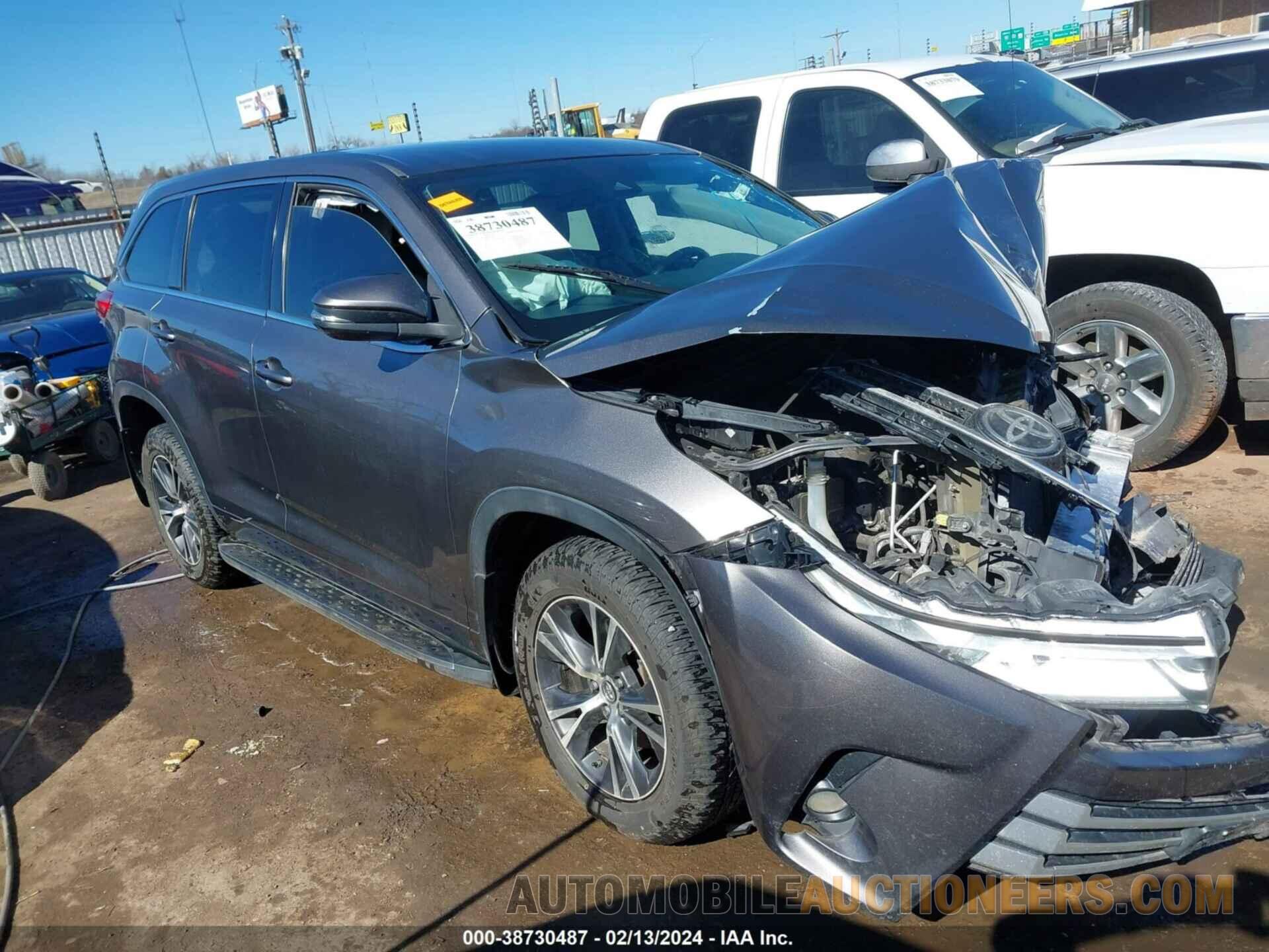 5TDZZRFH1HS223610 TOYOTA HIGHLANDER 2017