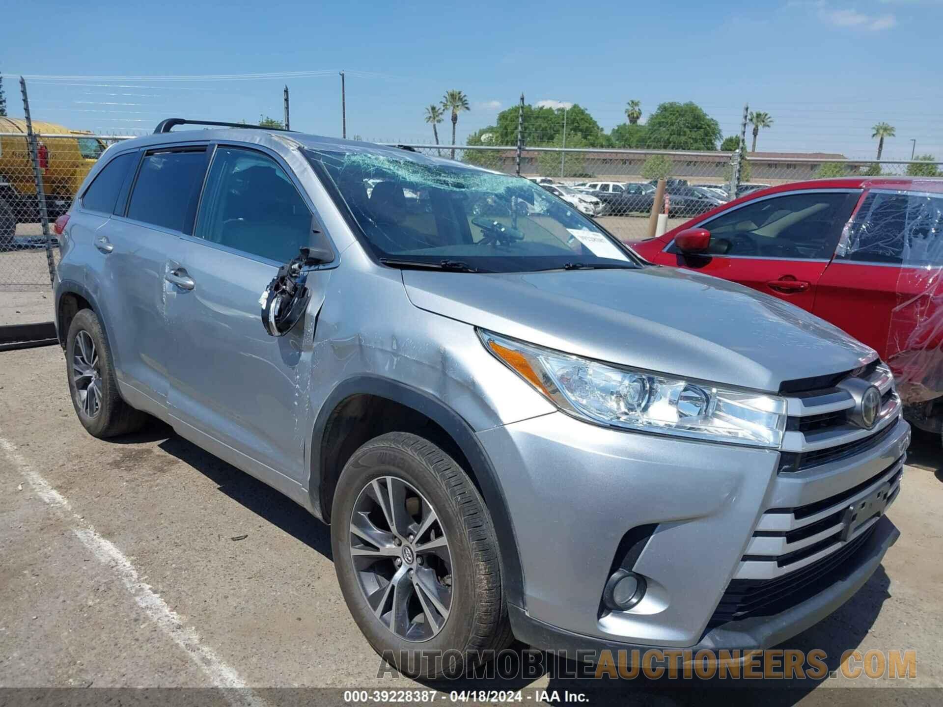 5TDZZRFH1HS225602 TOYOTA HIGHLANDER 2017