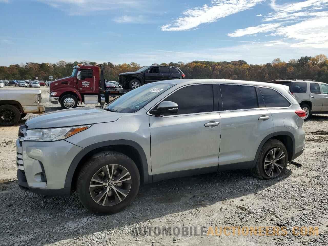 5TDZZRFH2KS321231 TOYOTA HIGHLANDER 2019