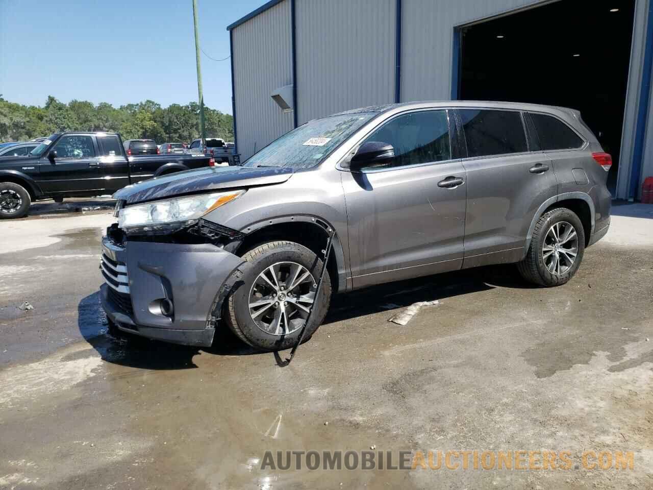 5TDZZRFH3JS237756 TOYOTA HIGHLANDER 2018