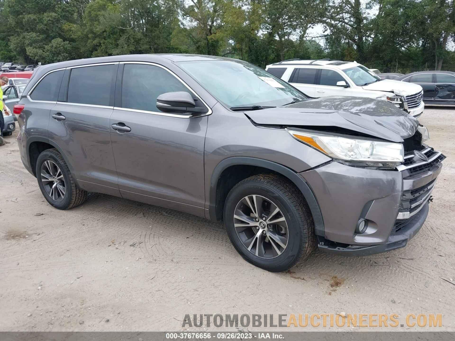 5TDZZRFH3JS262642 TOYOTA HIGHLANDER 2018