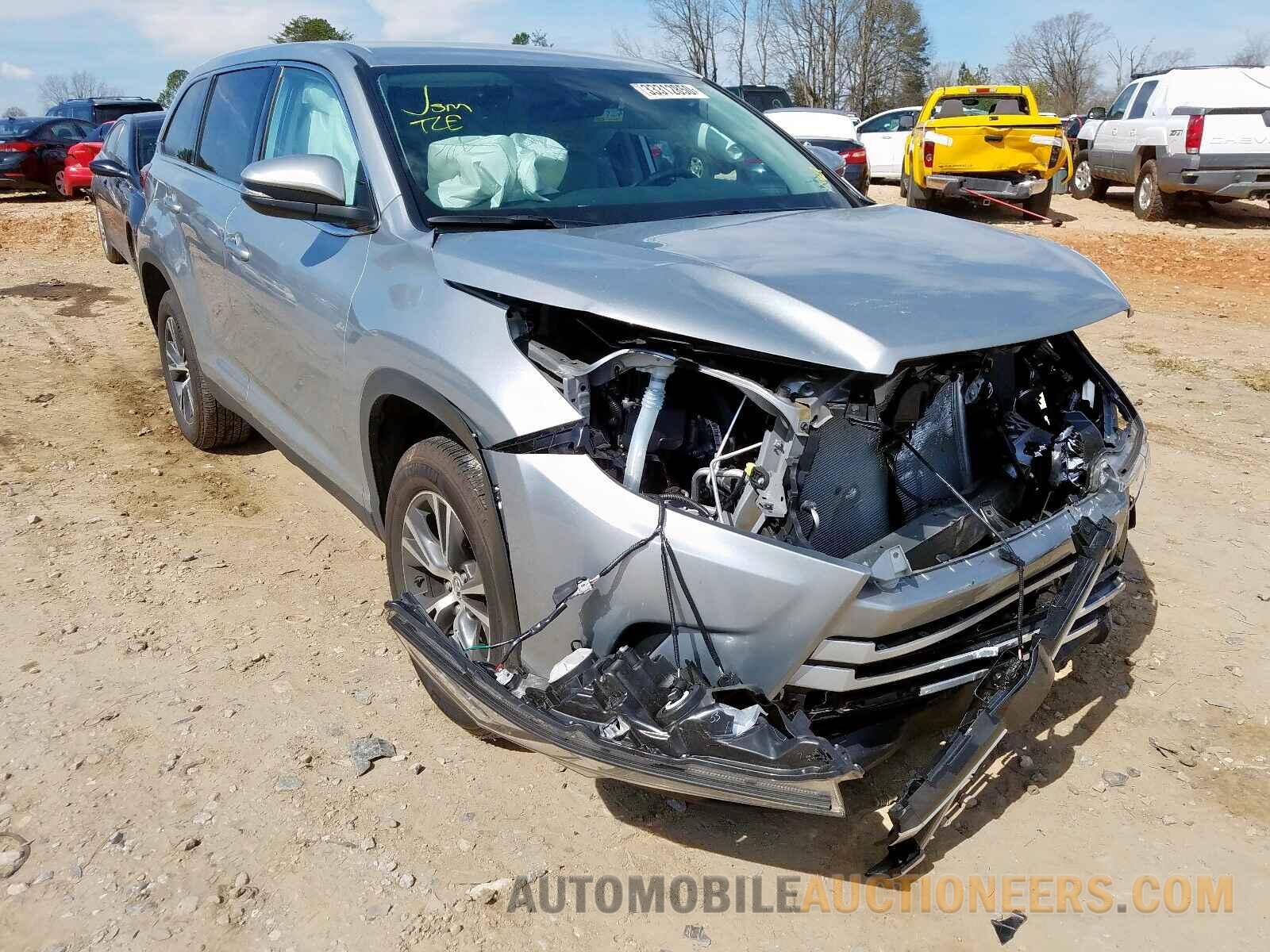 5TDZZRFH3KS351578 TOYOTA HIGHLANDER 2019