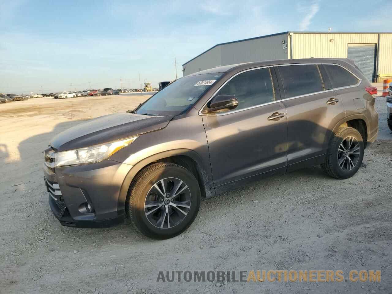 5TDZZRFH4HS195043 TOYOTA HIGHLANDER 2017