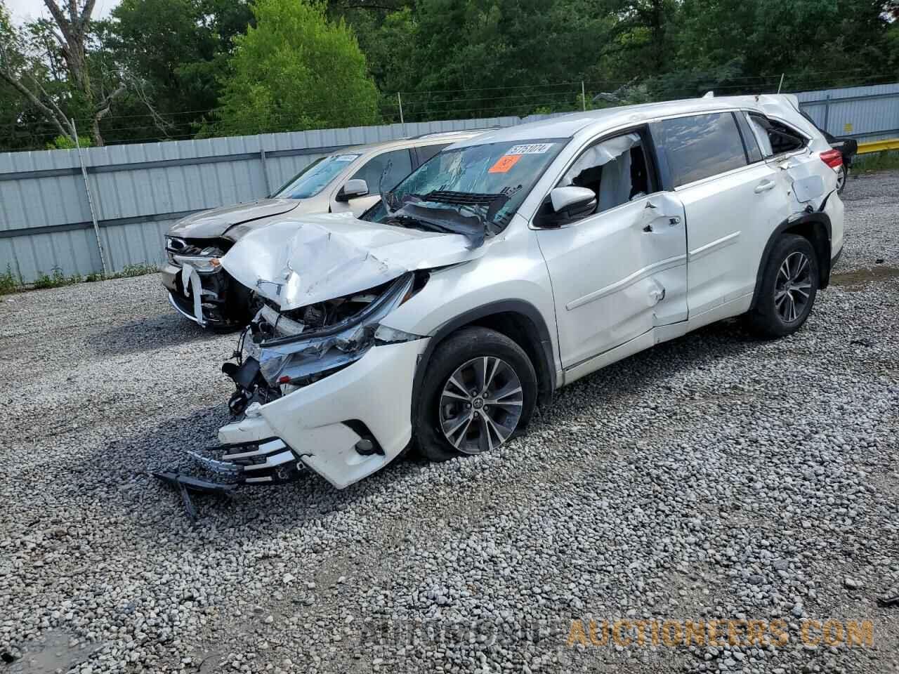 5TDZZRFH4JS273732 TOYOTA HIGHLANDER 2018