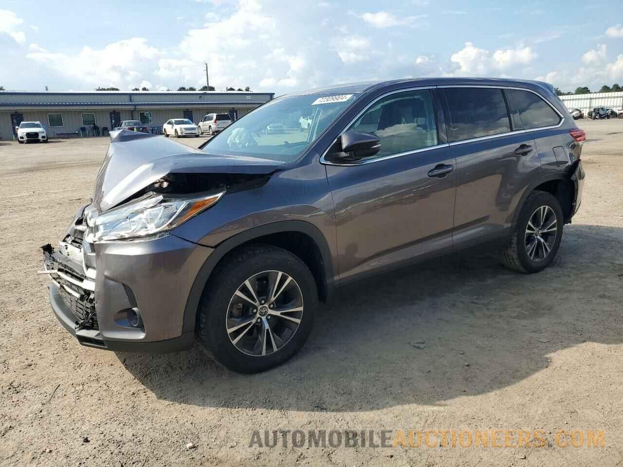 5TDZZRFH4KS303605 TOYOTA HIGHLANDER 2019