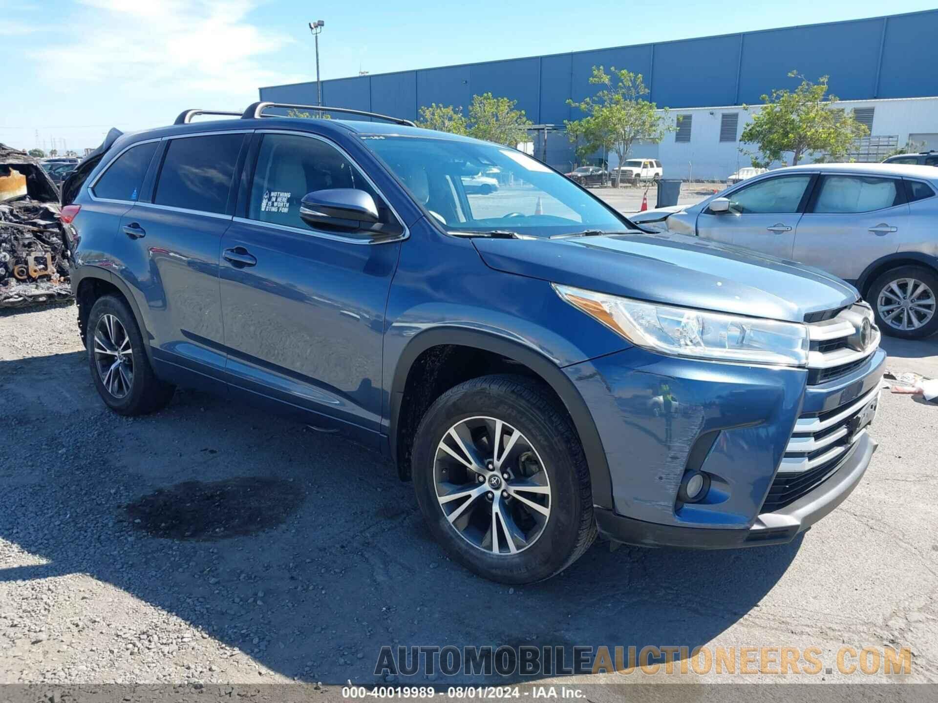 5TDZZRFH5HS212223 TOYOTA HIGHLANDER 2017