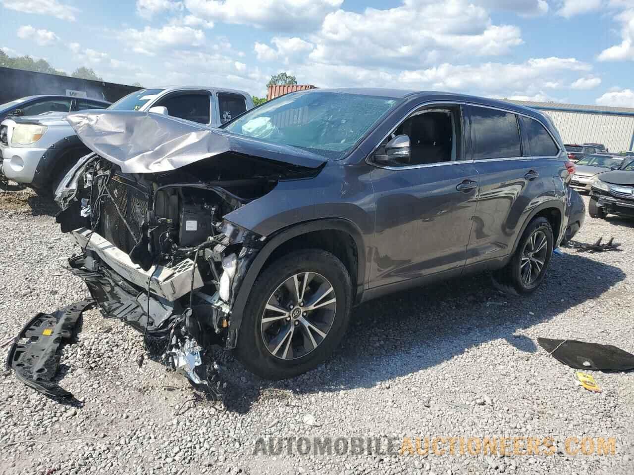 5TDZZRFH5HS214232 TOYOTA HIGHLANDER 2017