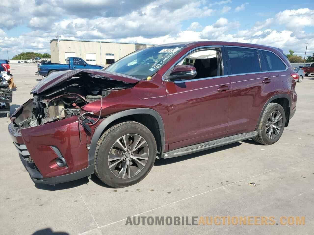 5TDZZRFH5HS229815 TOYOTA HIGHLANDER 2017