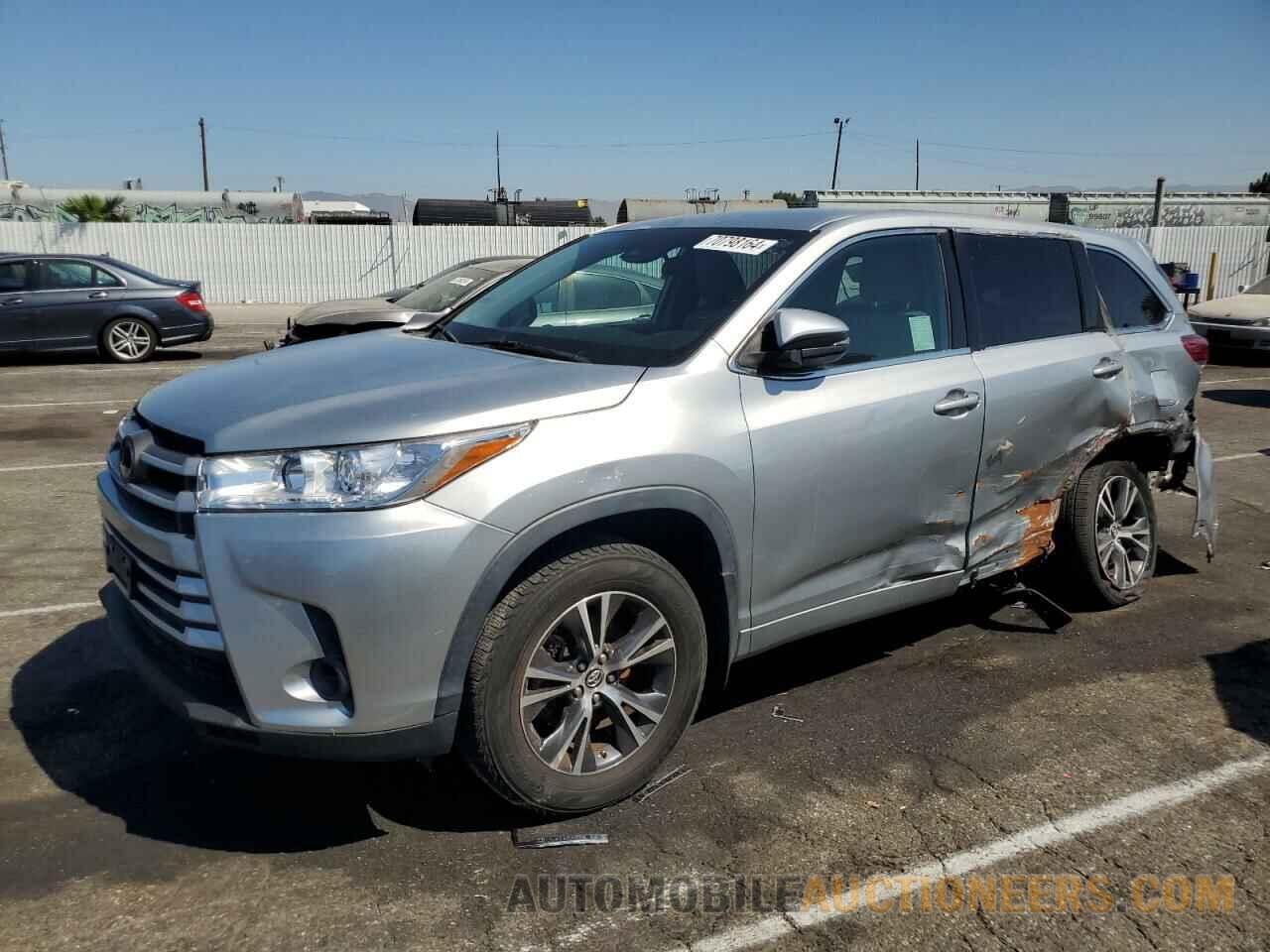 5TDZZRFH5JS265333 TOYOTA HIGHLANDER 2018